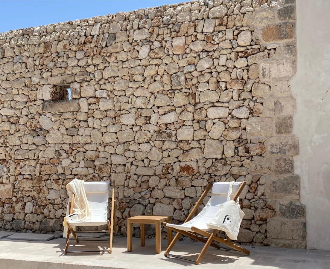 Hotel Tre Bacili - L'ospitalità in Dimora Spongano Esterno foto