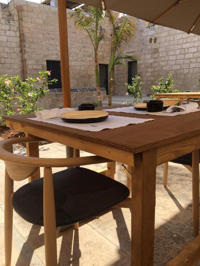 Hotel Tre Bacili - L'ospitalità in Dimora Spongano Esterno foto
