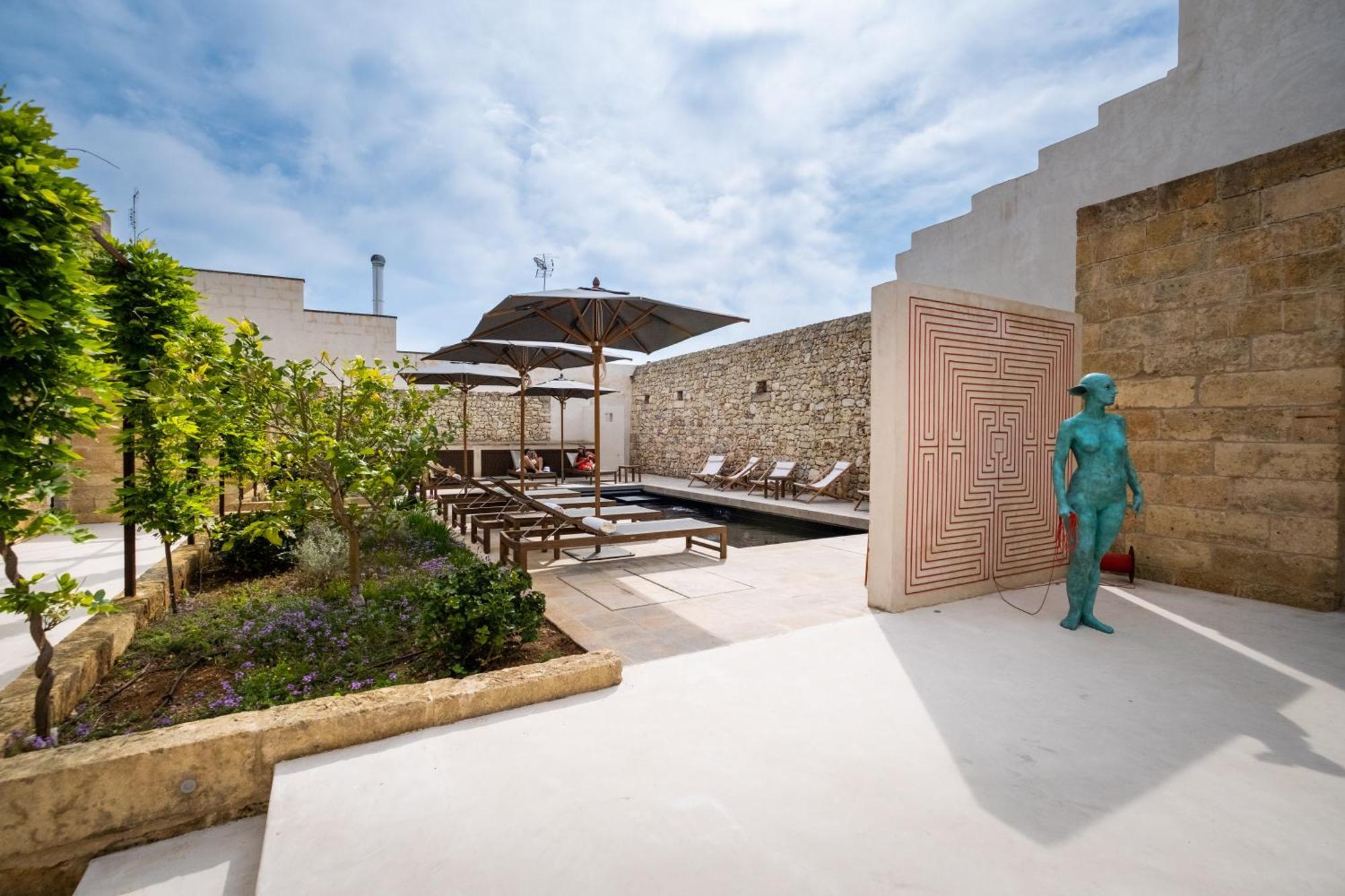 Hotel Tre Bacili - L'ospitalità in Dimora Spongano Esterno foto