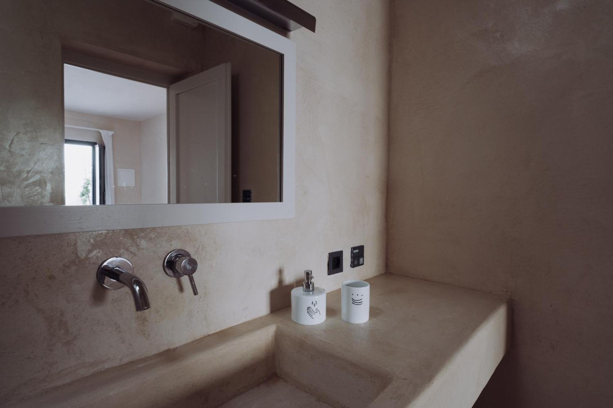 Hotel Tre Bacili - L'ospitalità in Dimora Spongano Esterno foto