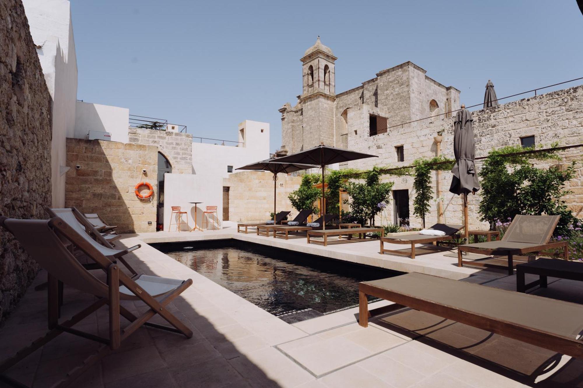 Hotel Tre Bacili - L'ospitalità in Dimora Spongano Esterno foto